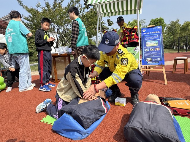 bd11de83b9a44cd21b6526a457de7d72.jpg bd11de83b9a44cd21b6526a457de7d72.jpg