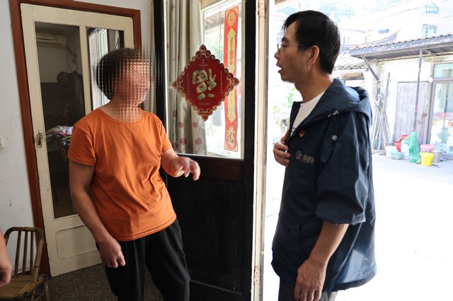 bb17dccfc9d791a3bdc0cde37666d100.jpg bb17dccfc9d791a3bdc0cde37666d100.jpg