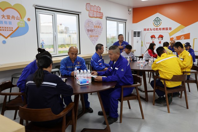 4bb9380074e387fa8a3cbe0c2640d974.jpg 4bb9380074e387fa8a3cbe0c2640d974.jpg