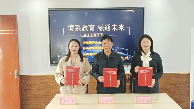 c8bbac89c39368fdc678b25472615f17.jpg c8bbac89c39368fdc678b25472615f17.jpg